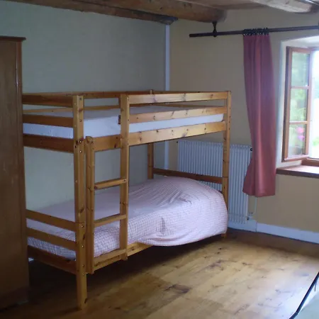 La Fontaine Des Thiolles Bed & Breakfast